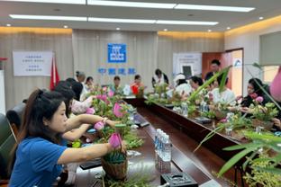 镜报：31位英超球员本轮再染黄将停赛，哈弗茨、恩佐、努涅斯在列